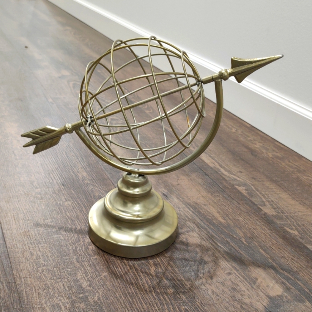 Gold Global Decor - Elegant Gold Armillary Sphere Decor